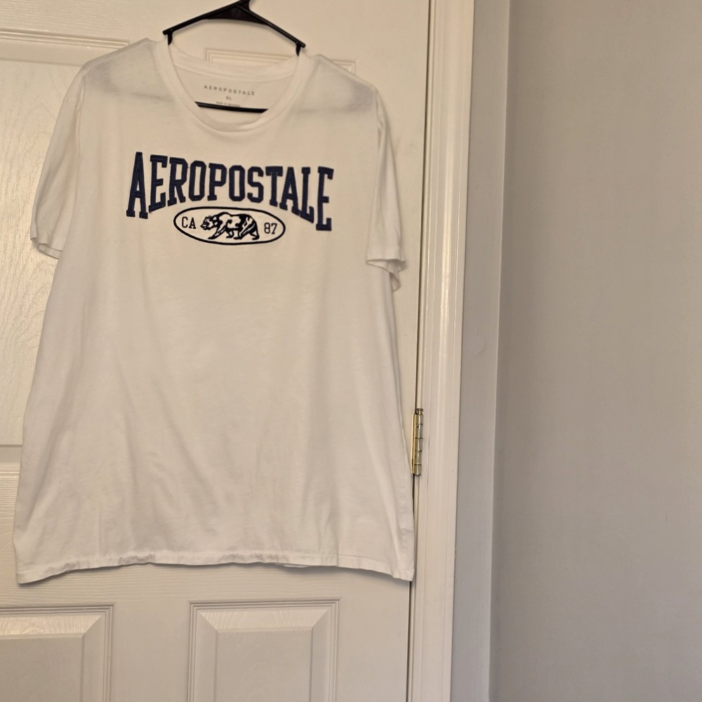 Men's Aeropostale And Old Navy Short Sleeve T-shirts Size‎ Large/XL